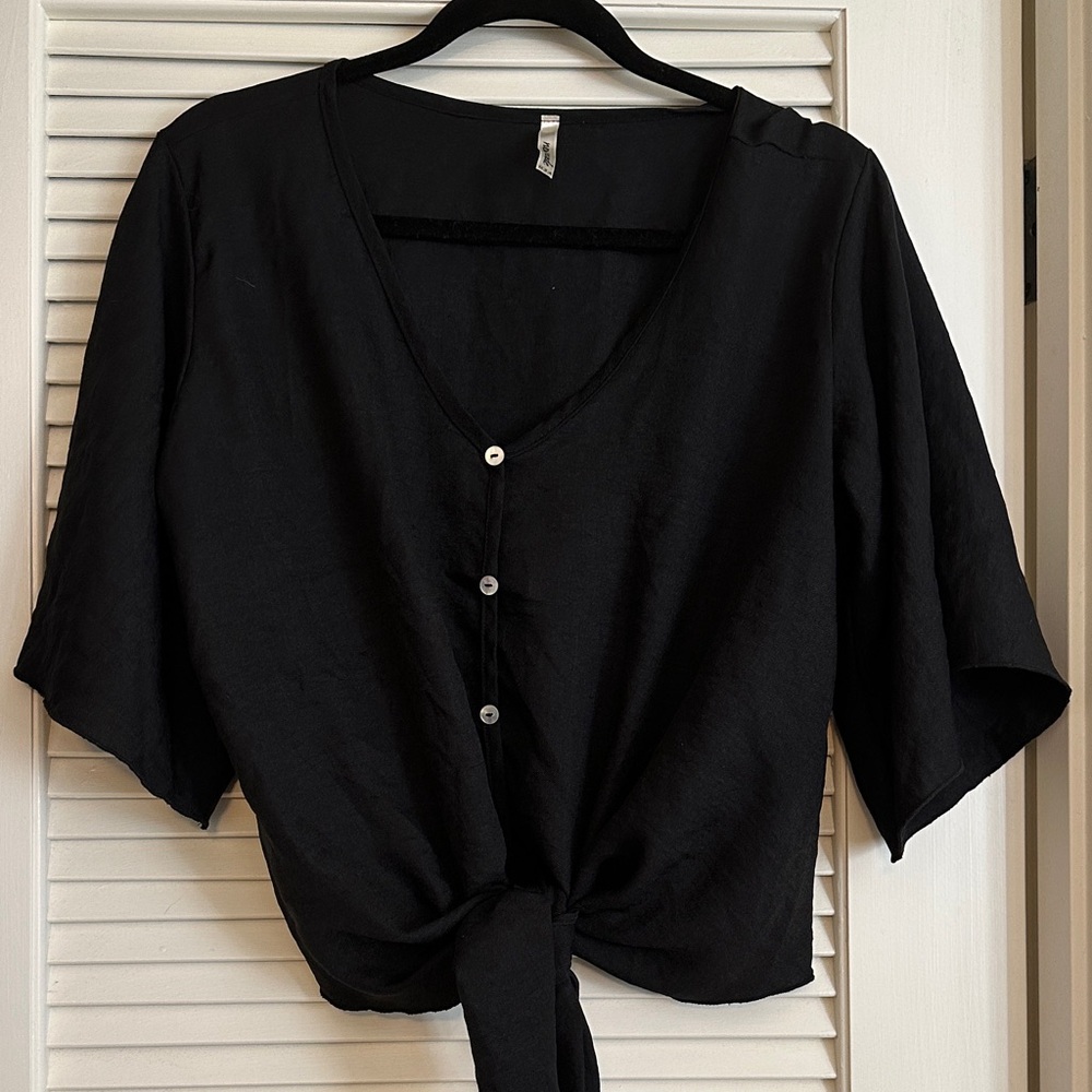 Elegant Black Women's Top crop tie front